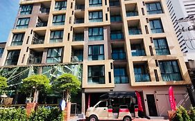 Ramada By Wyndham Bangkok Ten Ekamai Residences